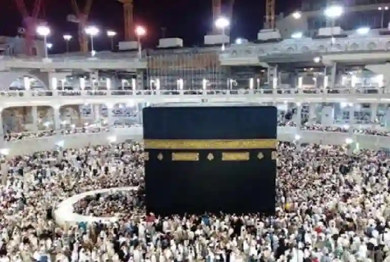 السعودية تمدد أداء العمرة بدون تصريح حتى 10 ذي القعدة