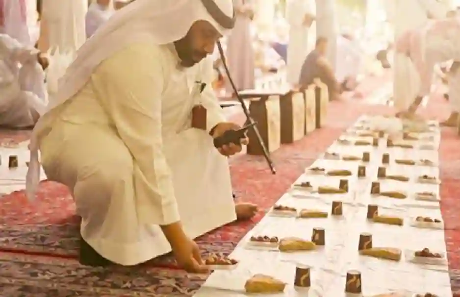 كارثة صحية على موائد الخليجيين