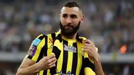 كريم بنزيما