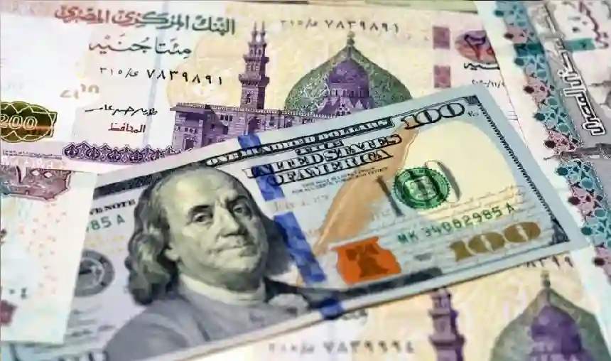 انهيار سعر الدولار امام الجنيه المصري